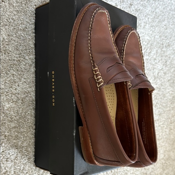 Women’s G.H. Bass & Co. Brown Whitney Penny Loafer, size 7.5 - Picture 3 of 4